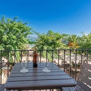 https://new-2020-apt-vora-mar.balearic-islands.net