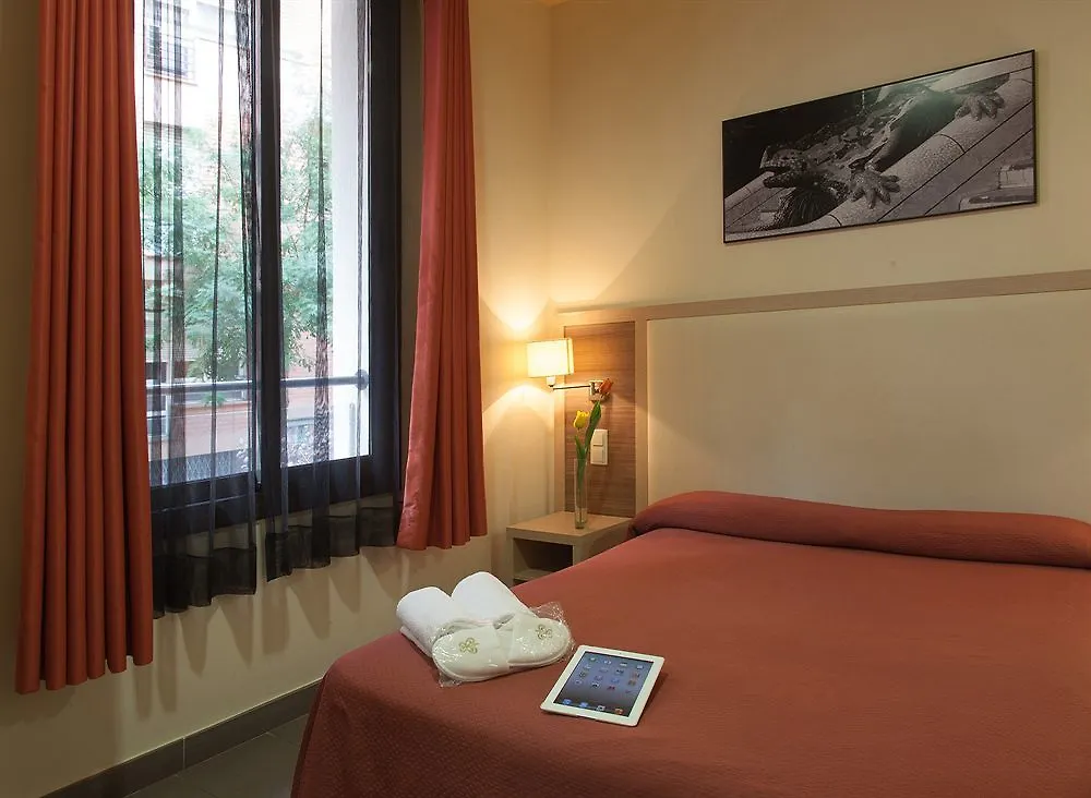 Apartmán Residencia Erasmus Gracia Barcelona 0*,